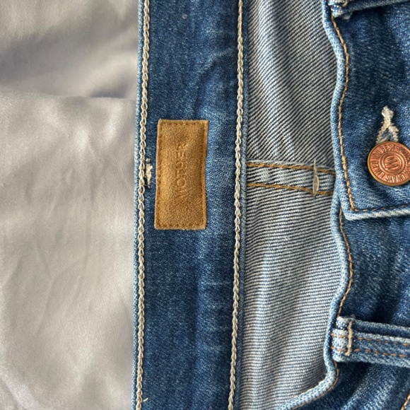 MOTHER Mid Rise Rambler size 27 - Picture 3 of 5